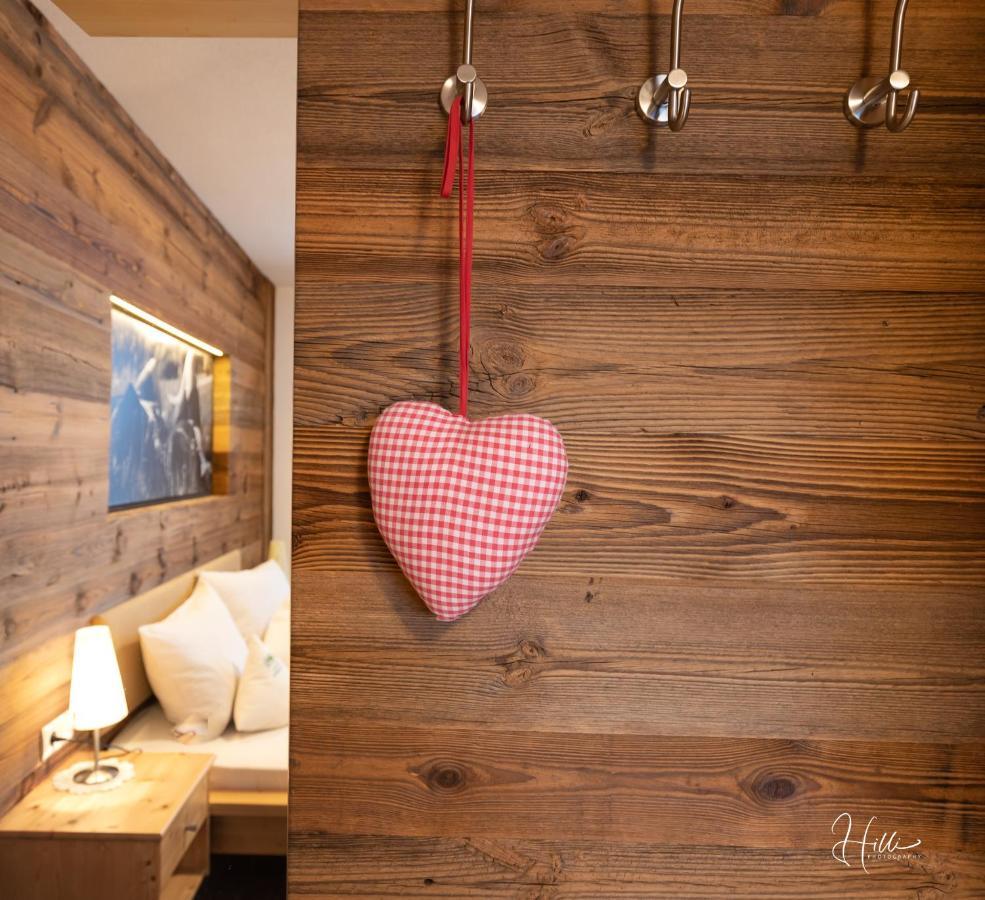 Residence Alpenrose เบรสซาโนเน ภายนอก รูปภาพ